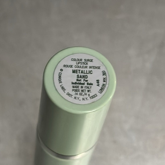 Clinique color surge lipstick:Metallic Sand New - Picture 2 of 2